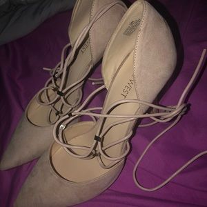 Beige heels